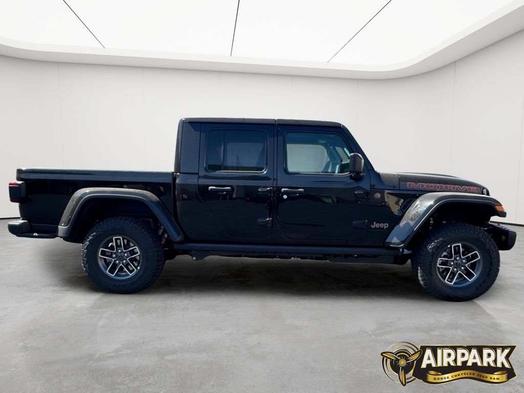 New 2026 Black Jeep Mojave image 3