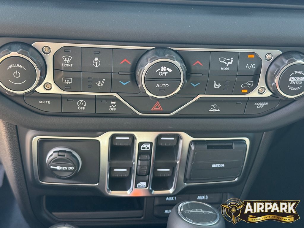 New 2026 41 Jeep Sport image 26