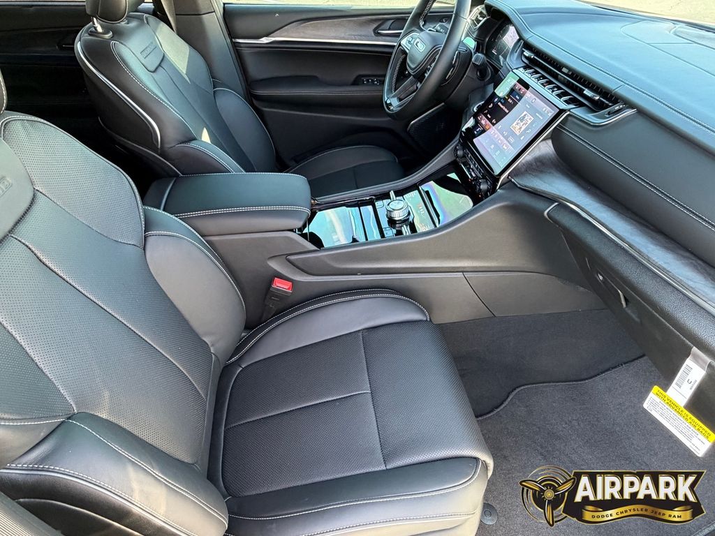 New 2025 Bright White Jeep Overland image 12