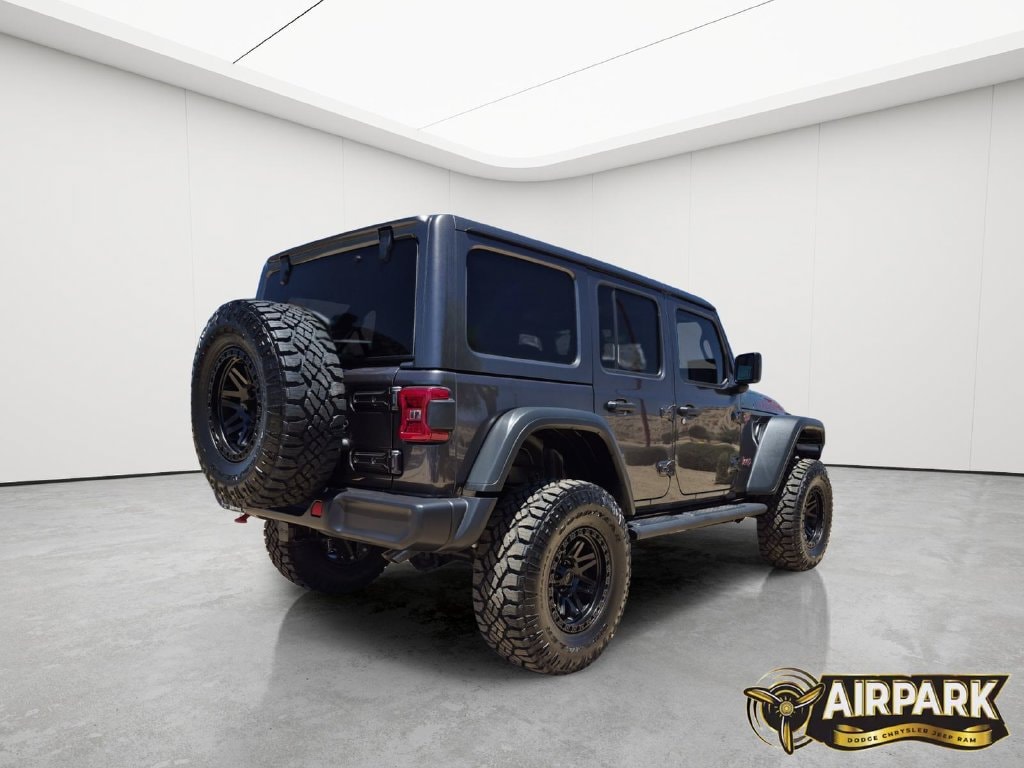 New 2026 Granite Crystal Jeep Rubicon image 4