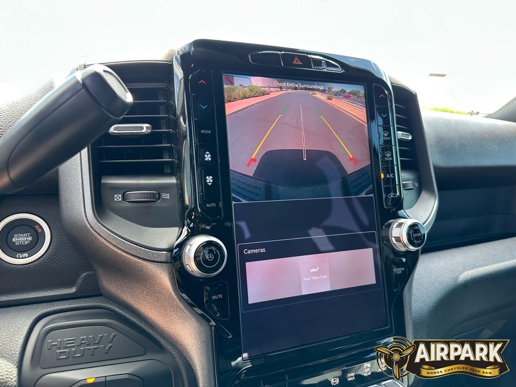 New 2025 Bright White Ram Tradesman image 20