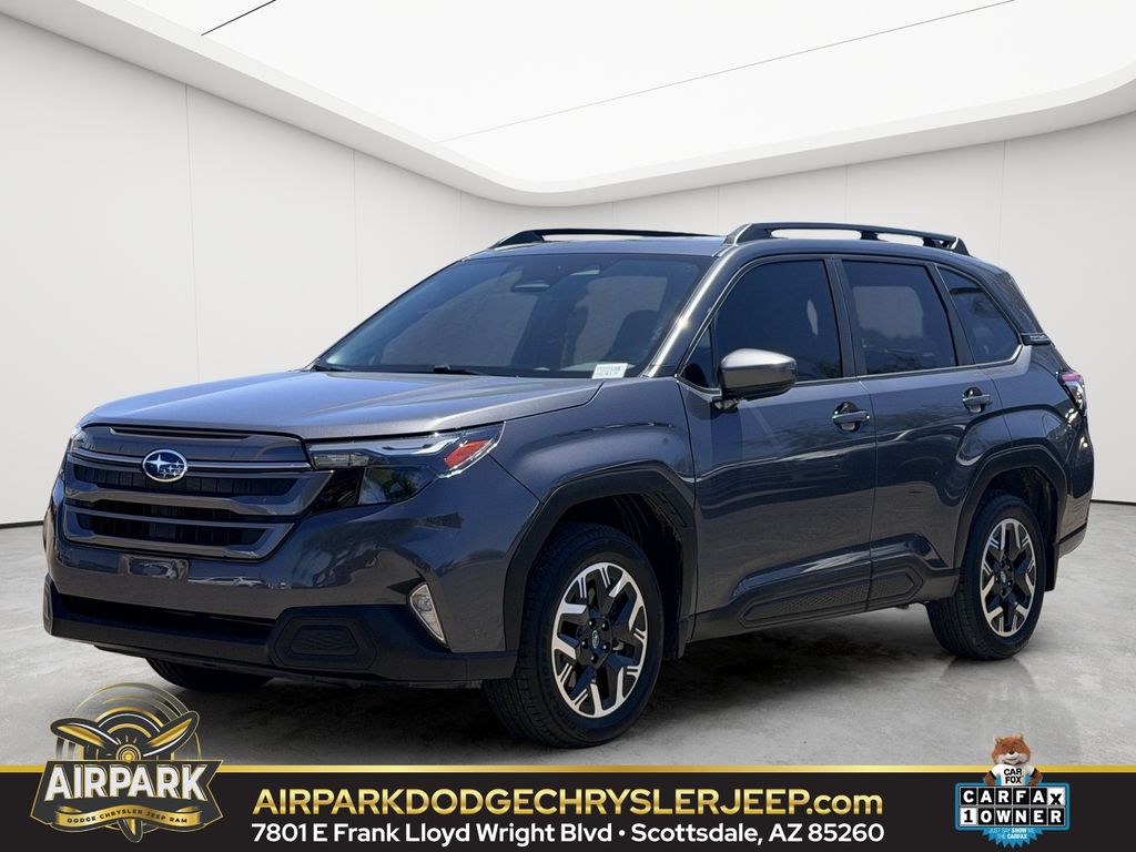 2025 Subaru Forester Premium's photo