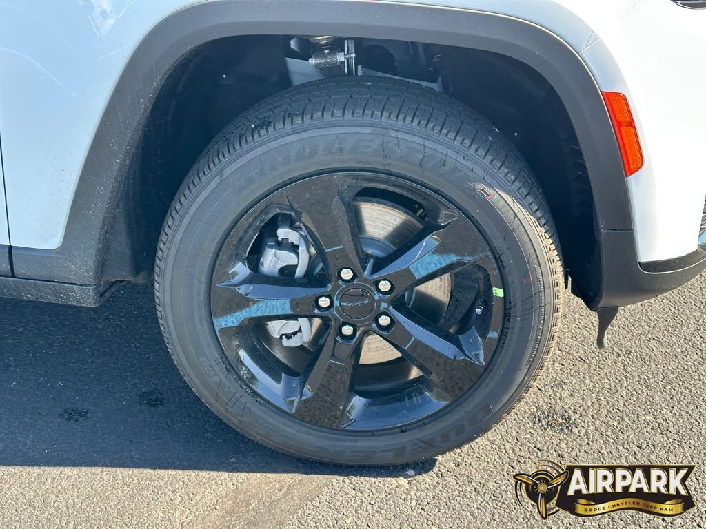 New 2025 Bright White Jeep Laredo image 10