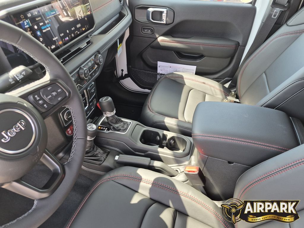 New 2026 Bright White Jeep Rubicon image 11