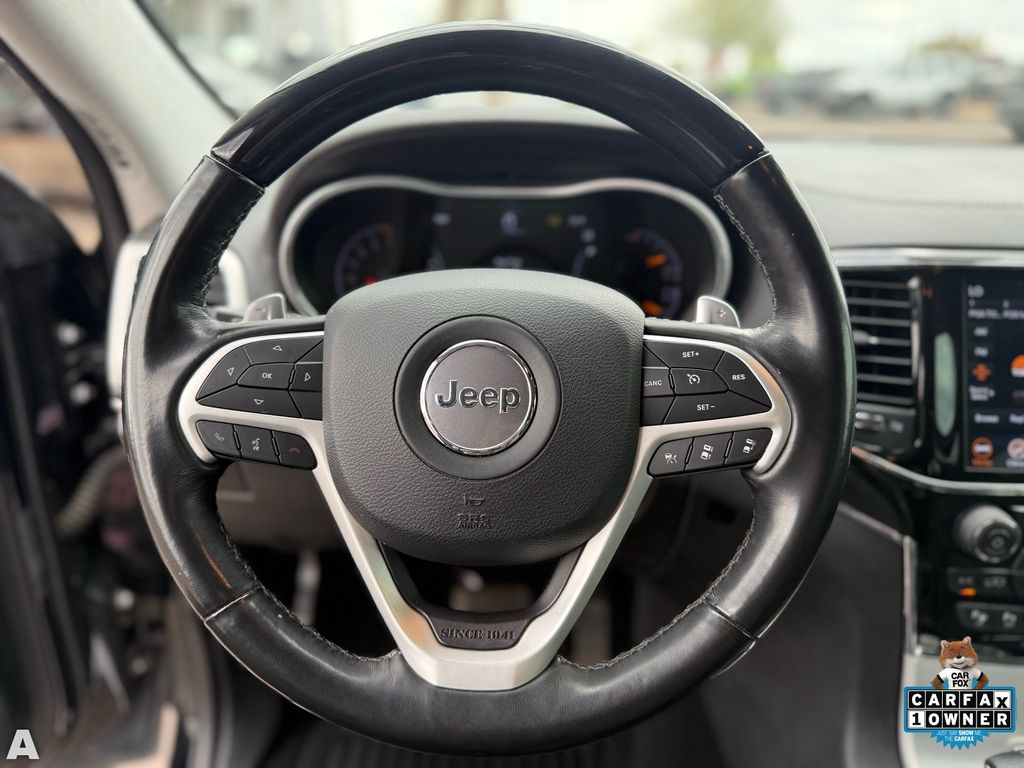 Used 2020 Diamond Black Crystal Pearlcoat Jeep Summit image 15