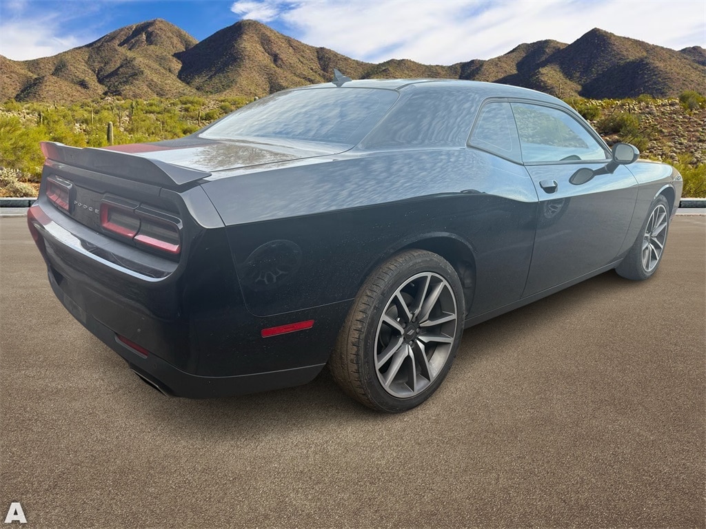 Used 2019 Dodge Challenger SXT Coupe