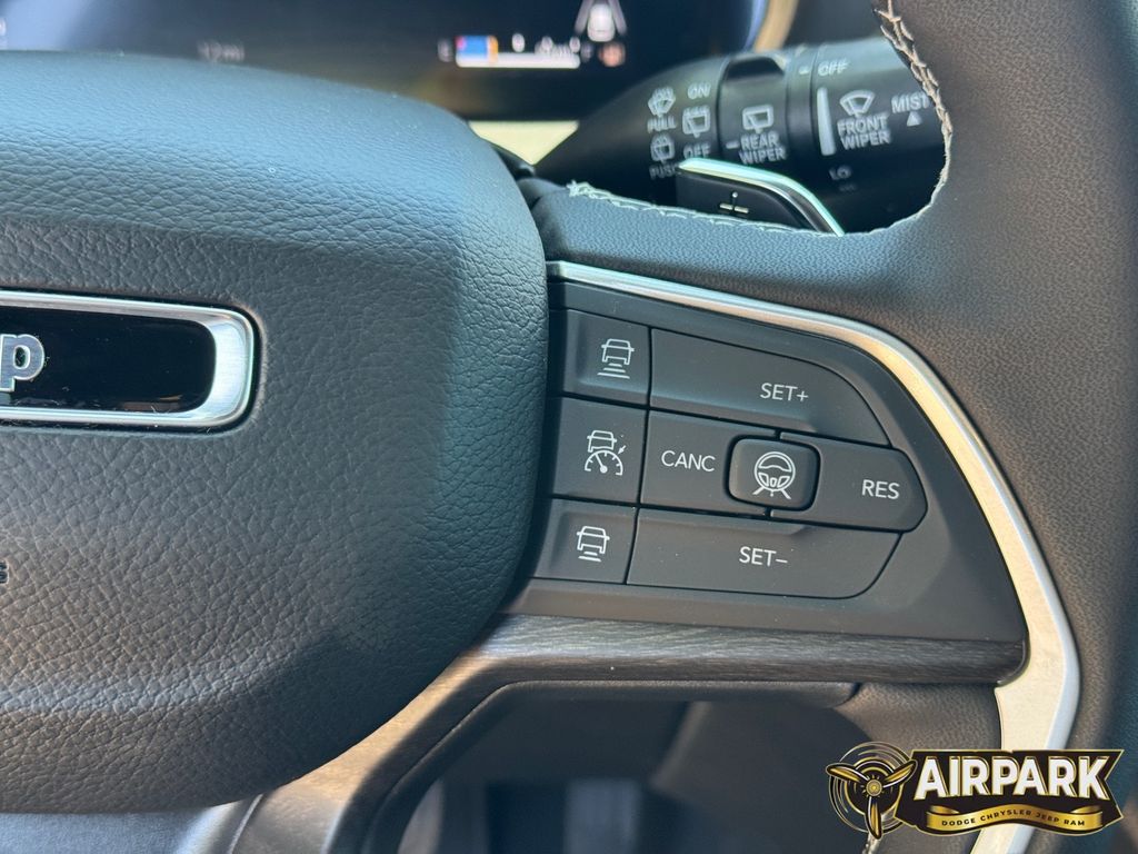 New 2026 Baltic Gray Jeep Laredo image 22