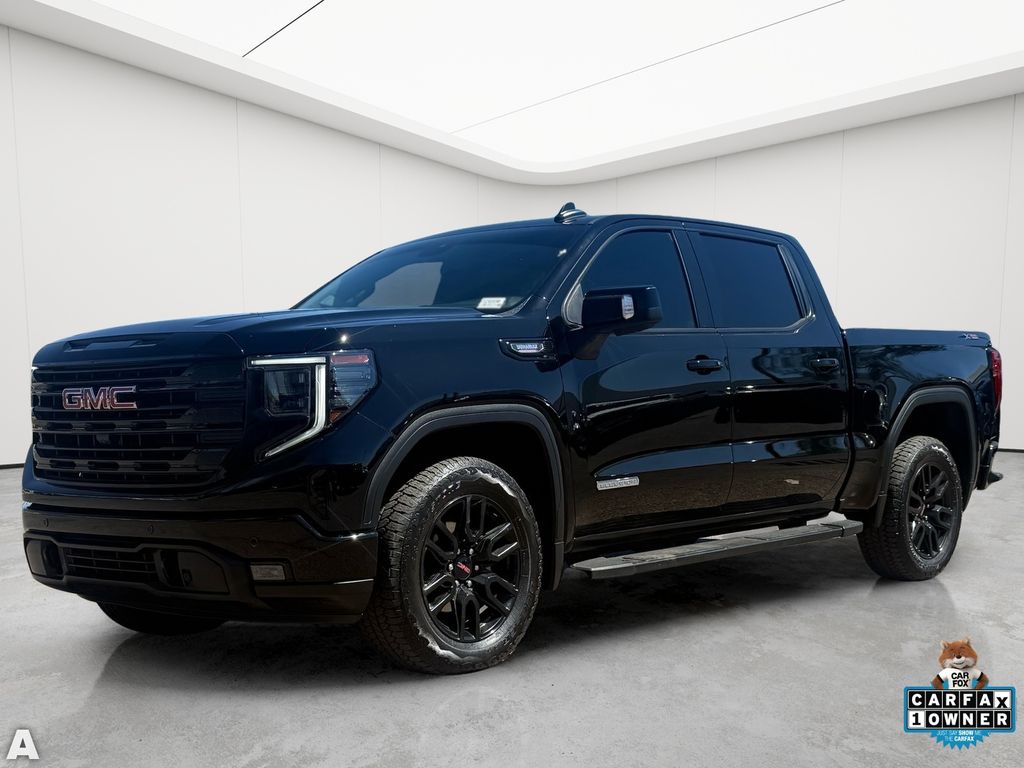 Used 2025 Onyx Black GMC Elevation image 2