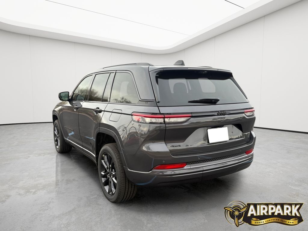 New 2026 Baltic Gray Jeep Limited image 6