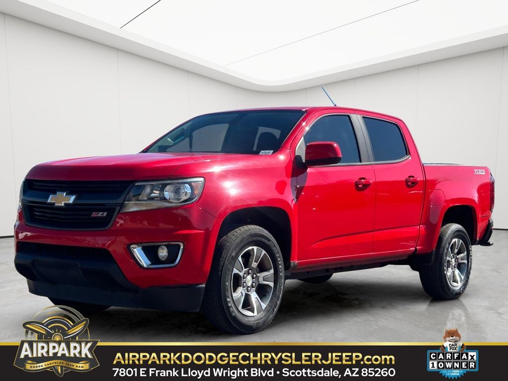2019 Chevrolet Colorado Rojo (Red Hot) Camioneta Todo terreno Automática