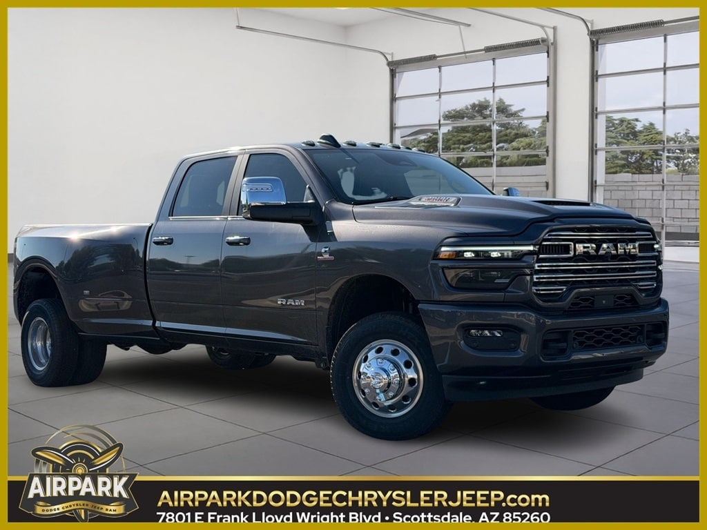 2026 RAM Ram 3500 Pickup Laramie's photo