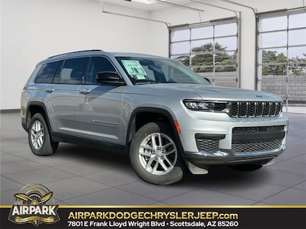 2023 Jeep Grand Cherokee L Laredo Sport Utility