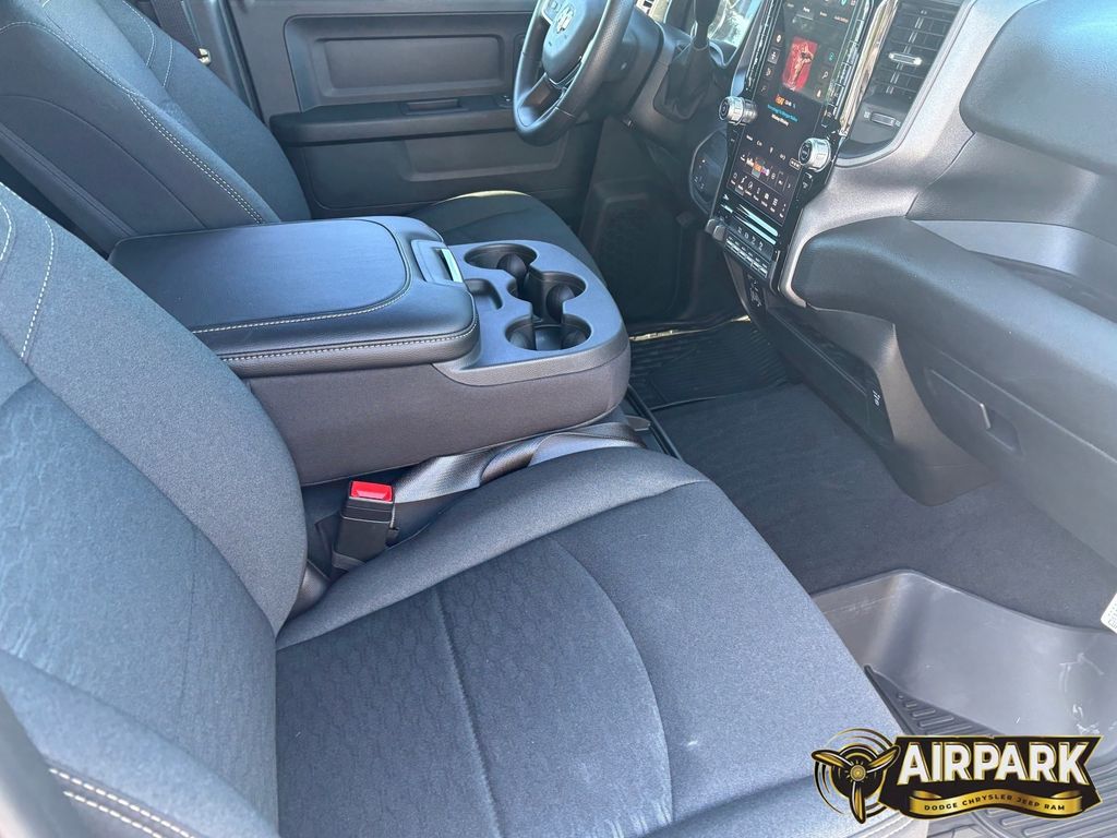 New 2026 Silver Zynith Ram Tradesman image 12