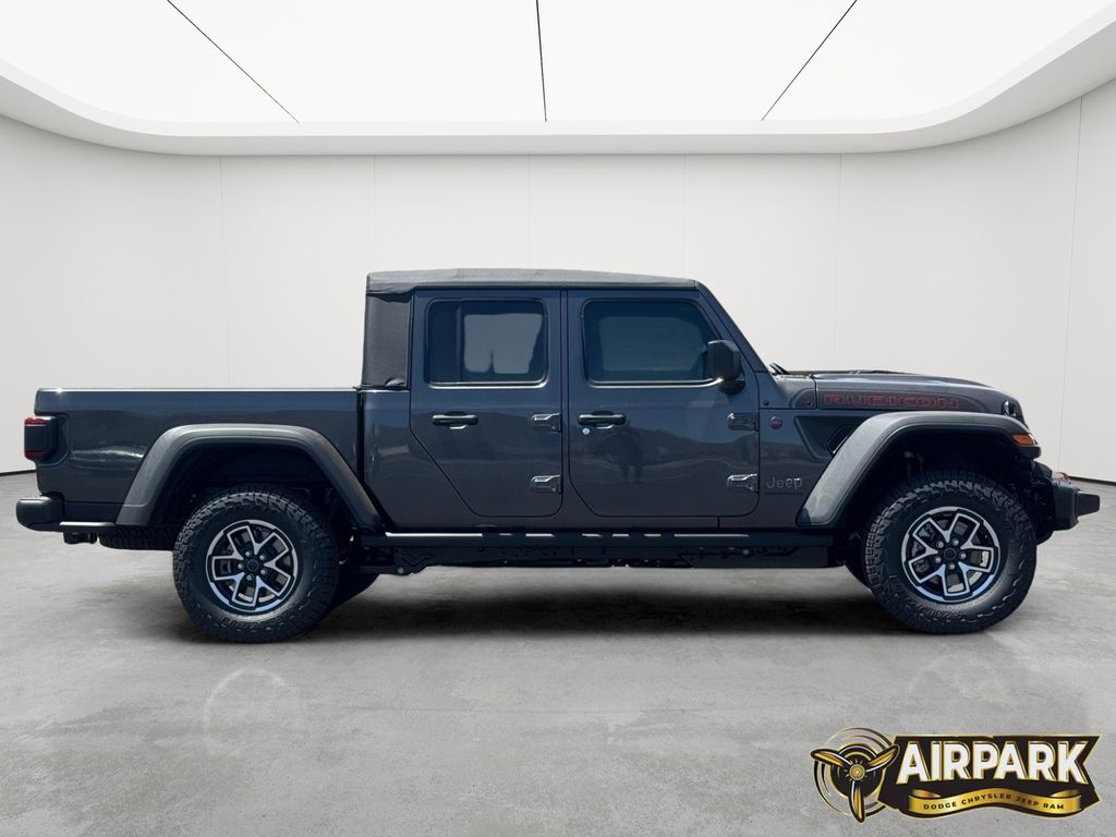New 2026 Granite Crystal Jeep Rubicon image 3