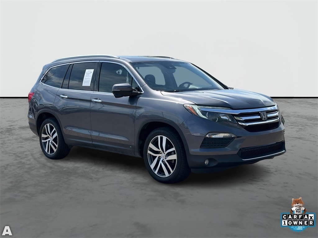 Image 9 of 2018 Honda Pilot Touring SUV