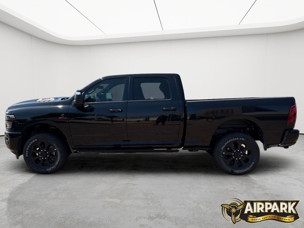 New 2026 Diamond Black Crystal Pearlcoat Ram Laramie image 8