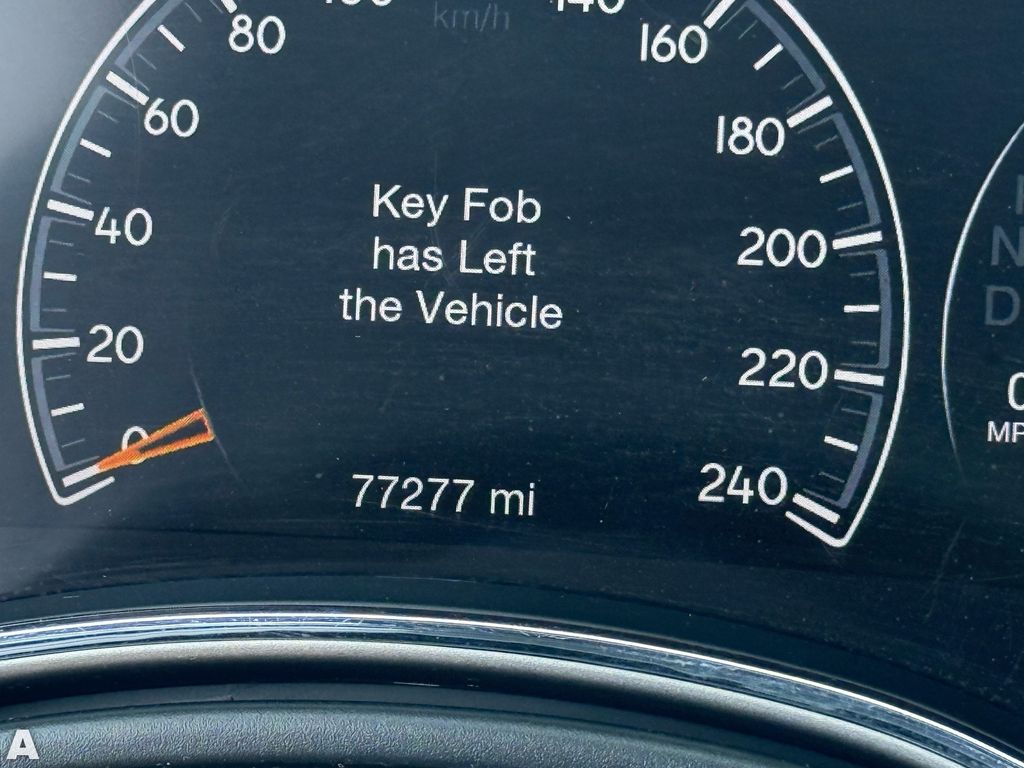 Used 2020 Diamond Black Crystal Pearlcoat Jeep Limited image 19