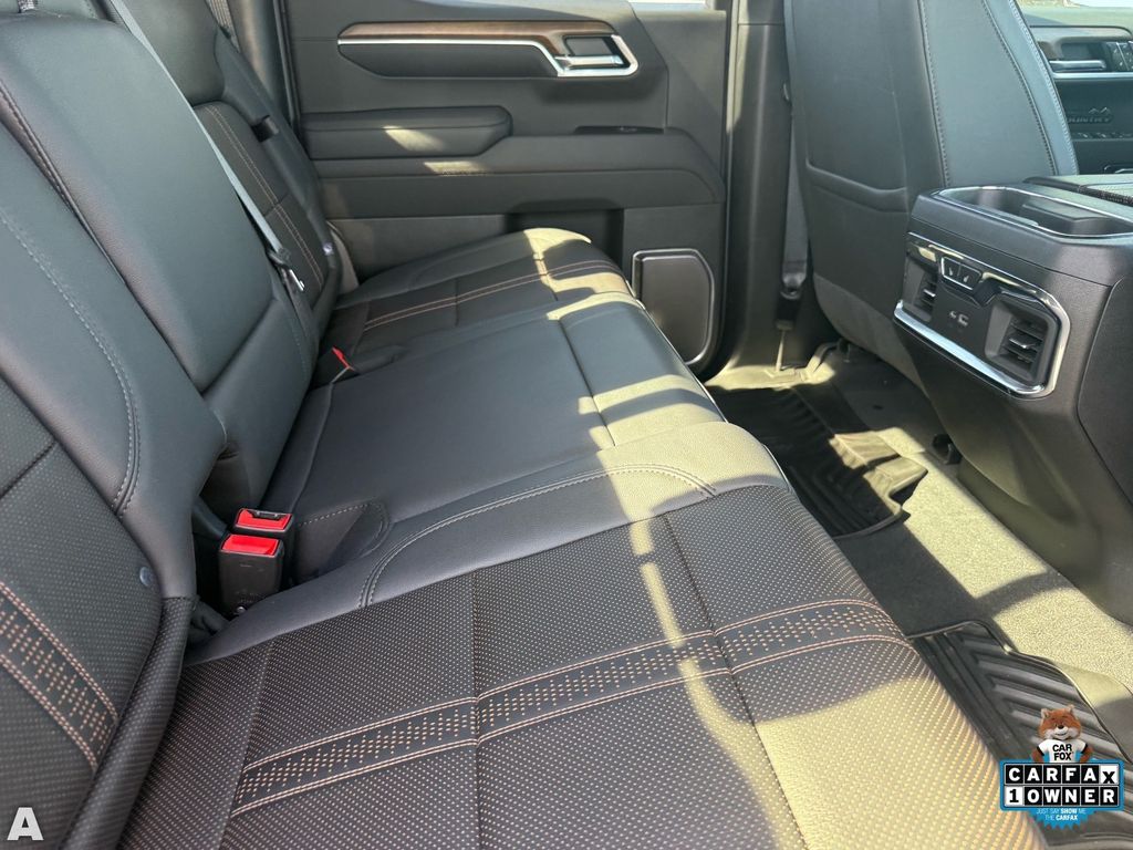 Used 2025 Black Chevrolet High Country image 27