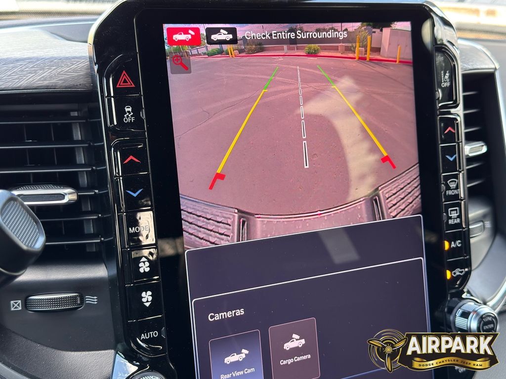 New 2026 Diamond Black Crystal Pearlcoat Ram Laramie image 18