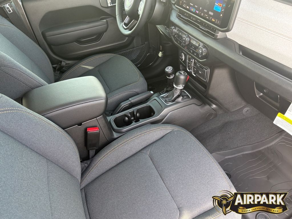 New 2026 Granite Crystal Jeep Sport image 11