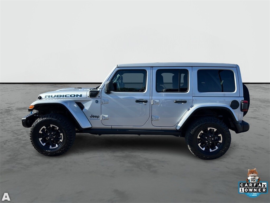 2024 Jeep Wrangler Rubicon 4xe photo 3