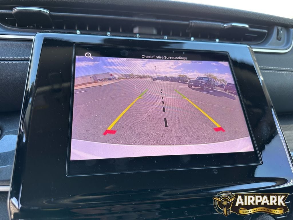 New 2023 Silver Zynith Jeep L Laredo image 21