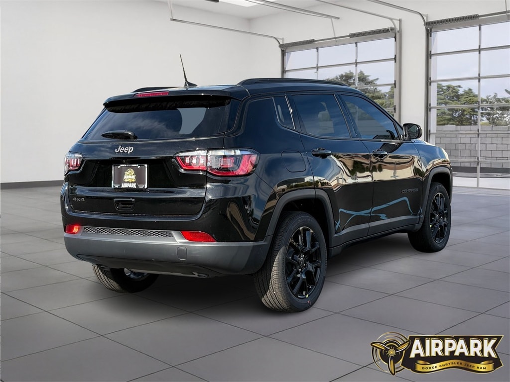 New 2026 Jeep Compass Latitude Sport Utility