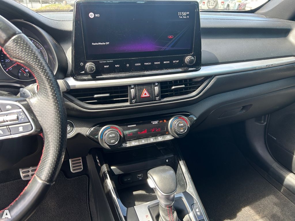 Used 2022 Currant Red Kia GT image 23