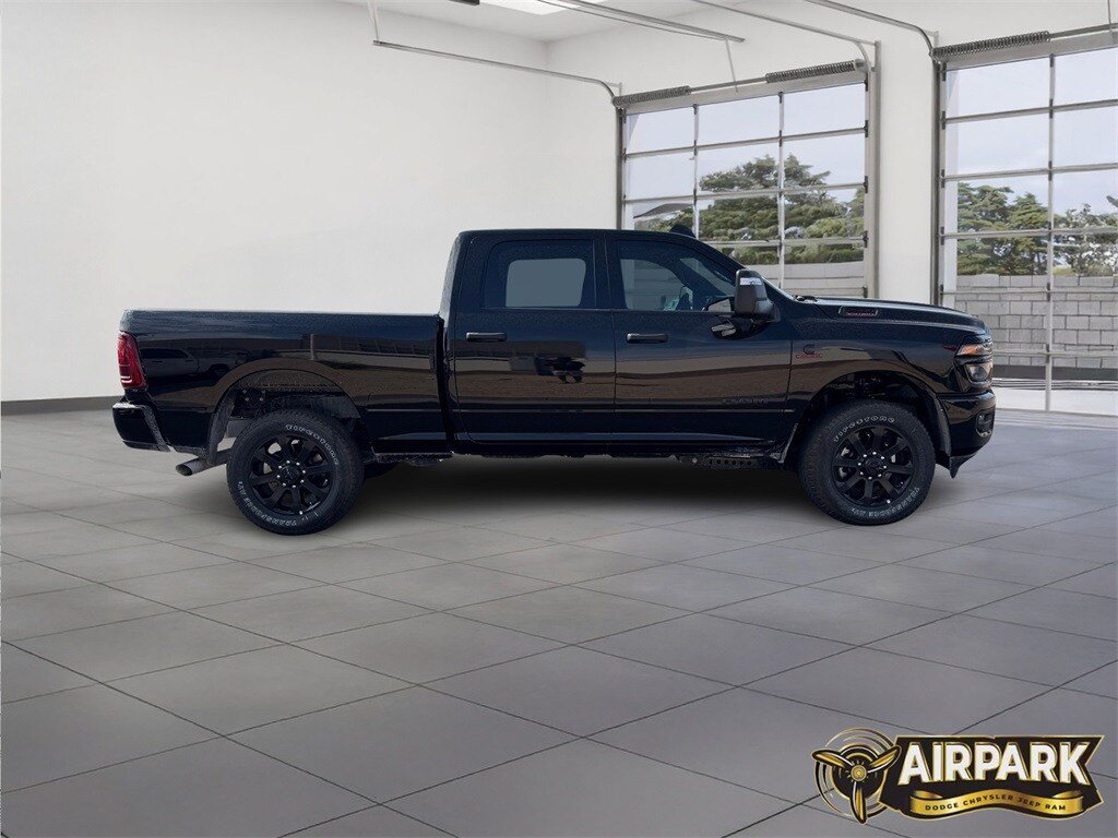 2026 Ram 2500 Big Horn photo 3