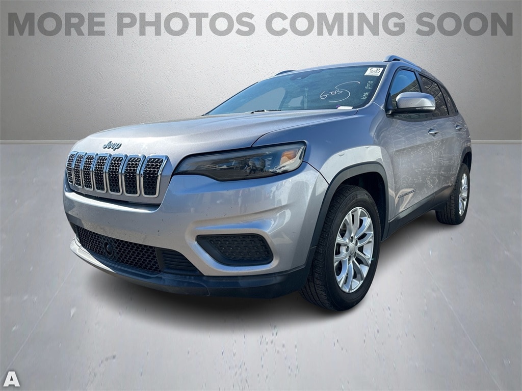 Used 2021 Jeep Cherokee Latitude with VIN 1C4PJLCB0MD204306 for sale in Scottsdale, AZ