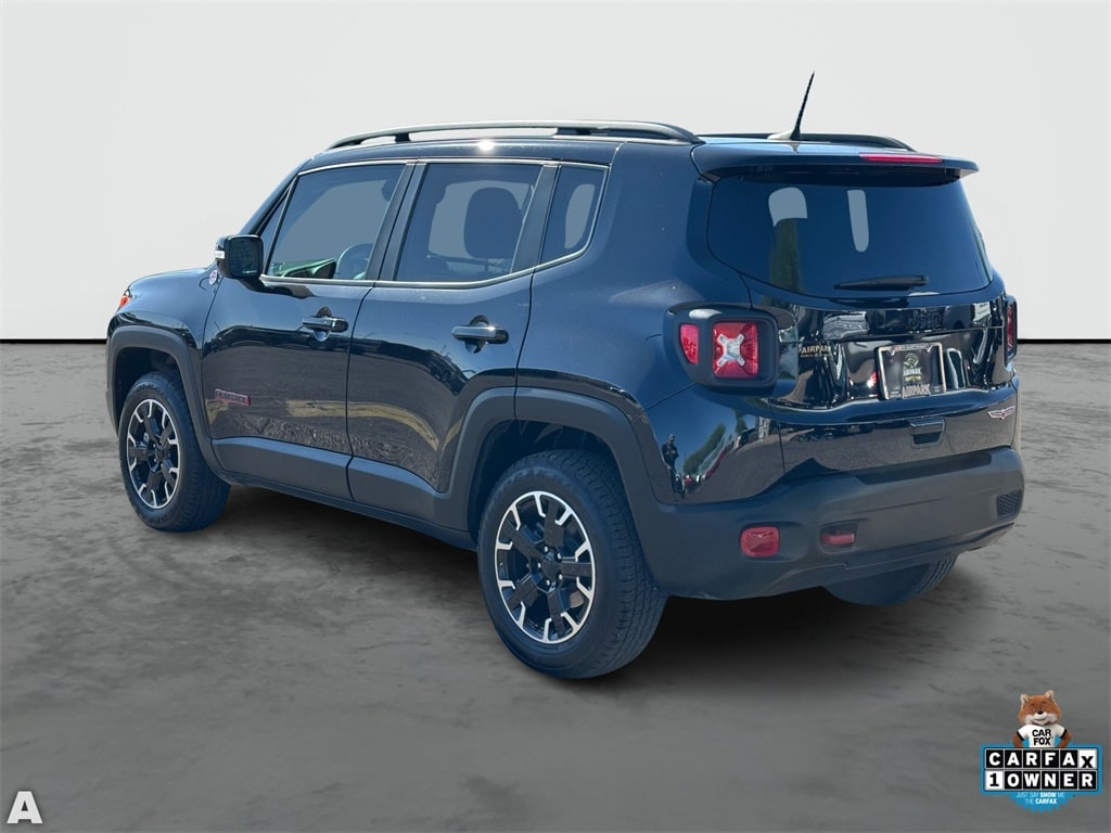 Image 4 of 2023 Jeep Renegade Trailhawk SUV