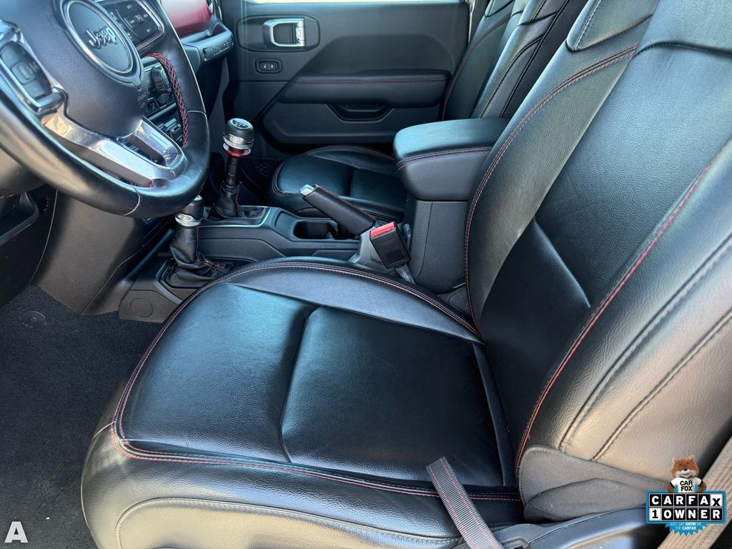 Used 2022 Sting-Gray Clearcoat Jeep Rubicon image 12