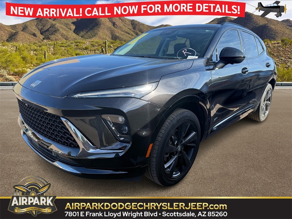 2025 Buick Envision Sport Touring's photo