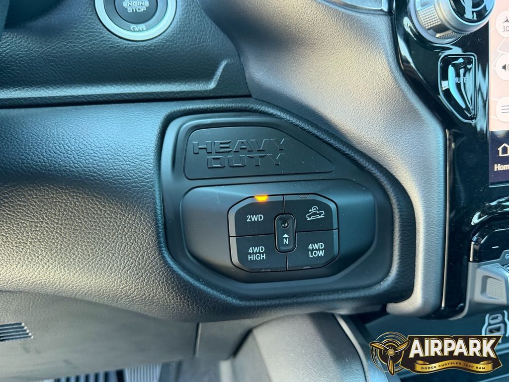 2026 RAM 2500 Laramie - Photo 23