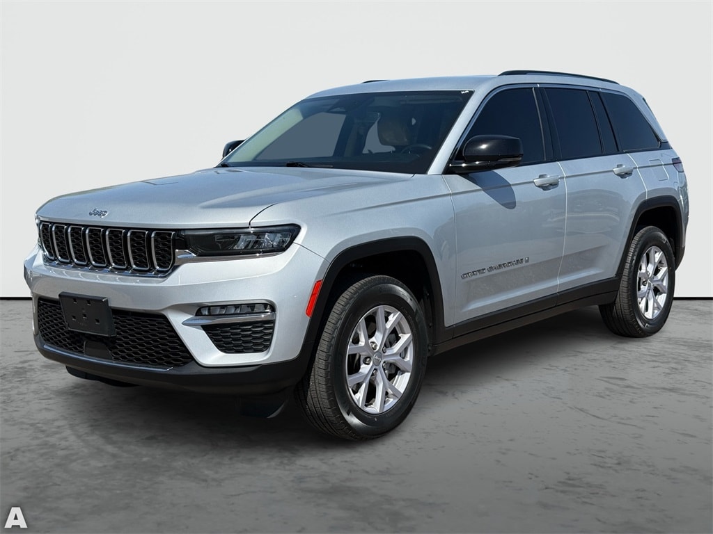 Certified 2022 Jeep Grand Cherokee Limited with VIN 1C4RJGBG3N8554536 for sale in Scottsdale, AZ
