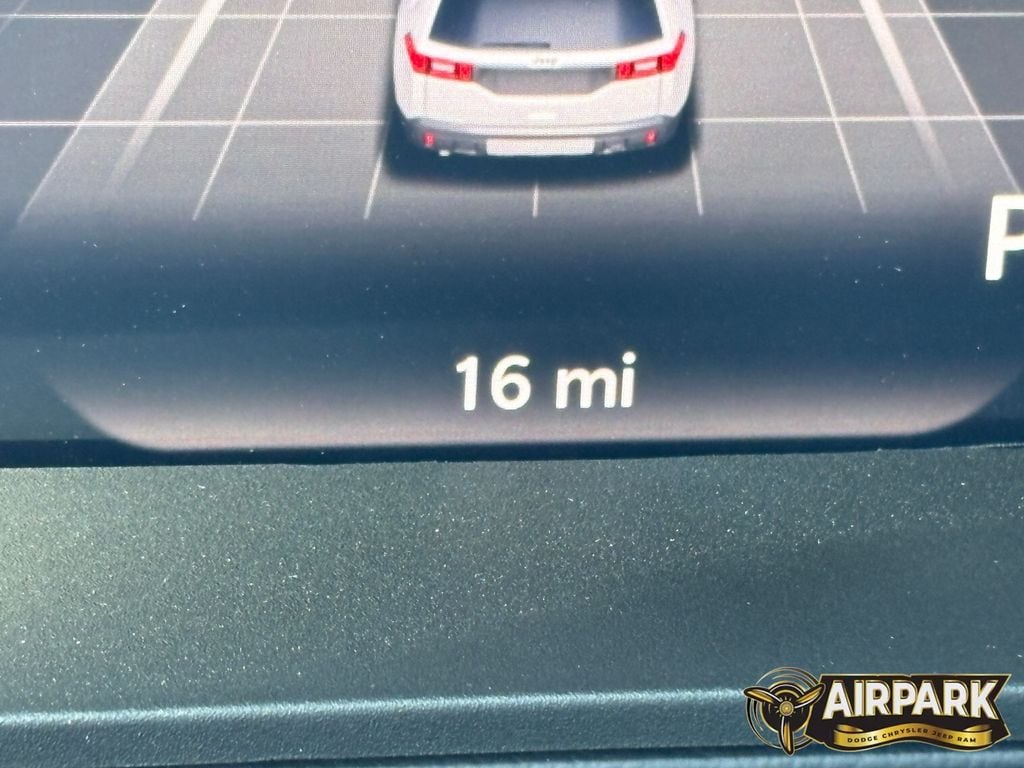 New 2026 Bright White Jeep Laredo/Limited image 21