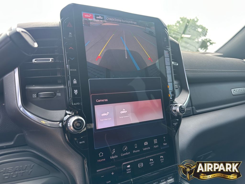 New 2026 Diamond Black Crystal Pearlcoat Ram Laramie image 19