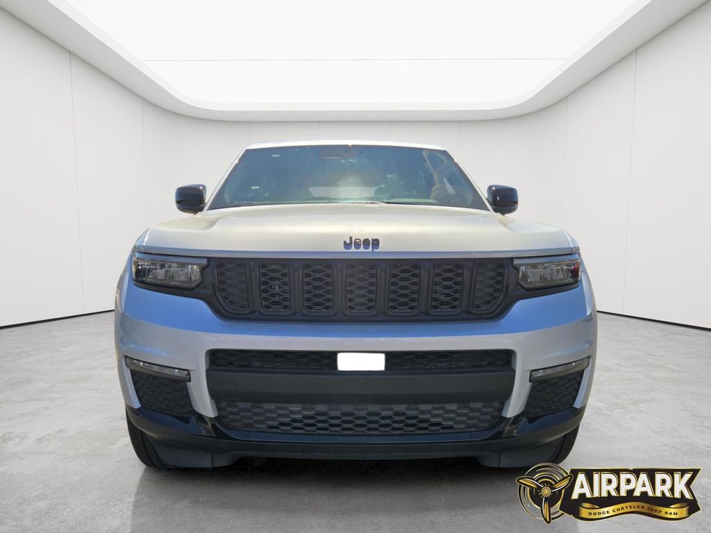 New 2025 Silver Zynith Jeep Limited image 9