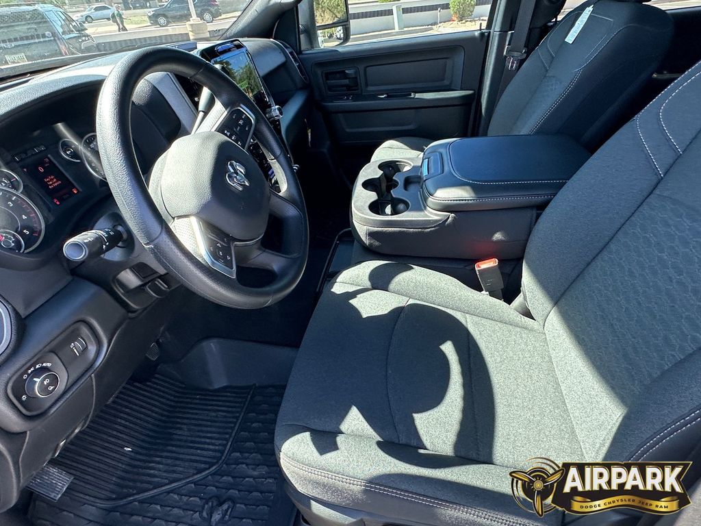 New 2026 Bright White Ram Tradesman image 12