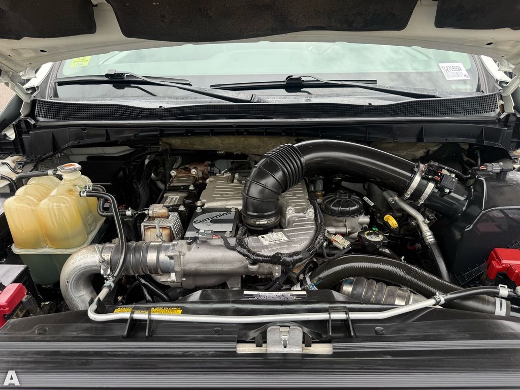 Used 2017 Pearl White Nissan PRO-4X image 31