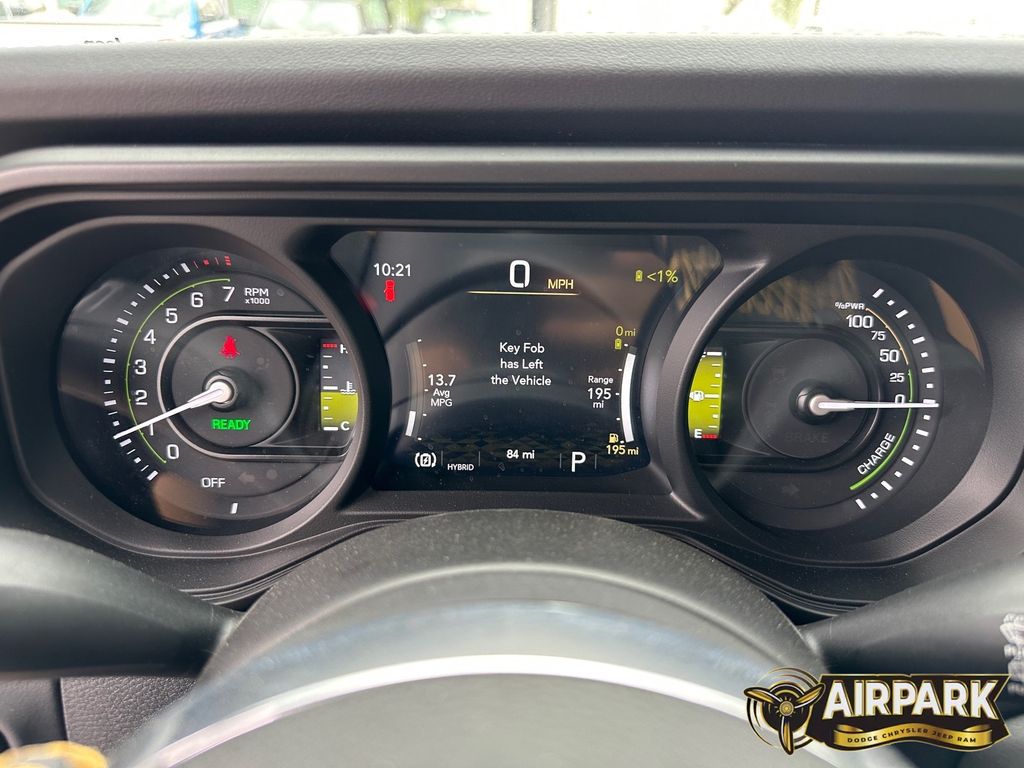 New 2025 41 Jeep Sahara image 17