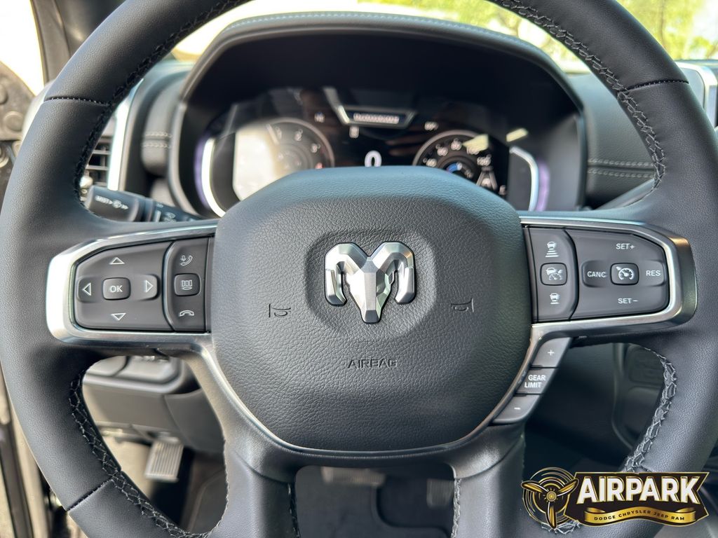 New 2026 Diamond Black Crystal Pearlcoat Ram Laramie image 19