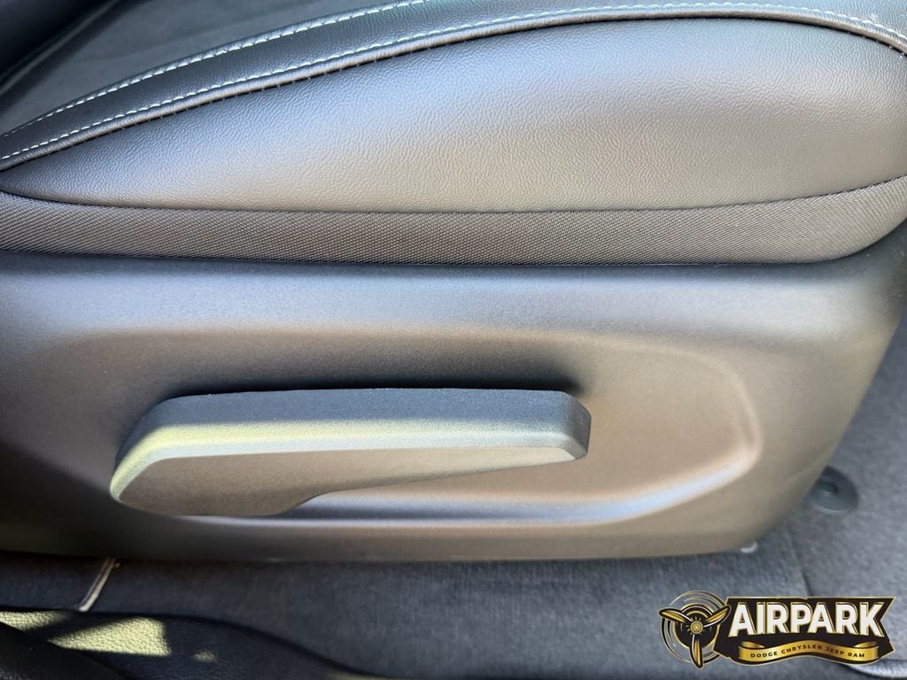 New 2026 Baltic Gray Jeep Laredo image 14