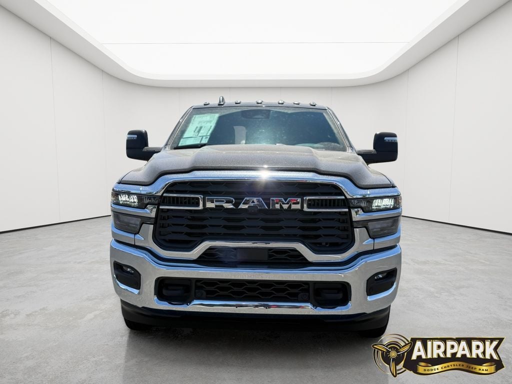 New 2026 Diamond Black Crystal Pearlcoat Ram Tradesman image 5