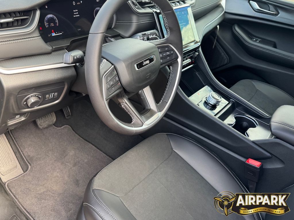 New 2025 Baltic Gray Jeep Laredo image 13