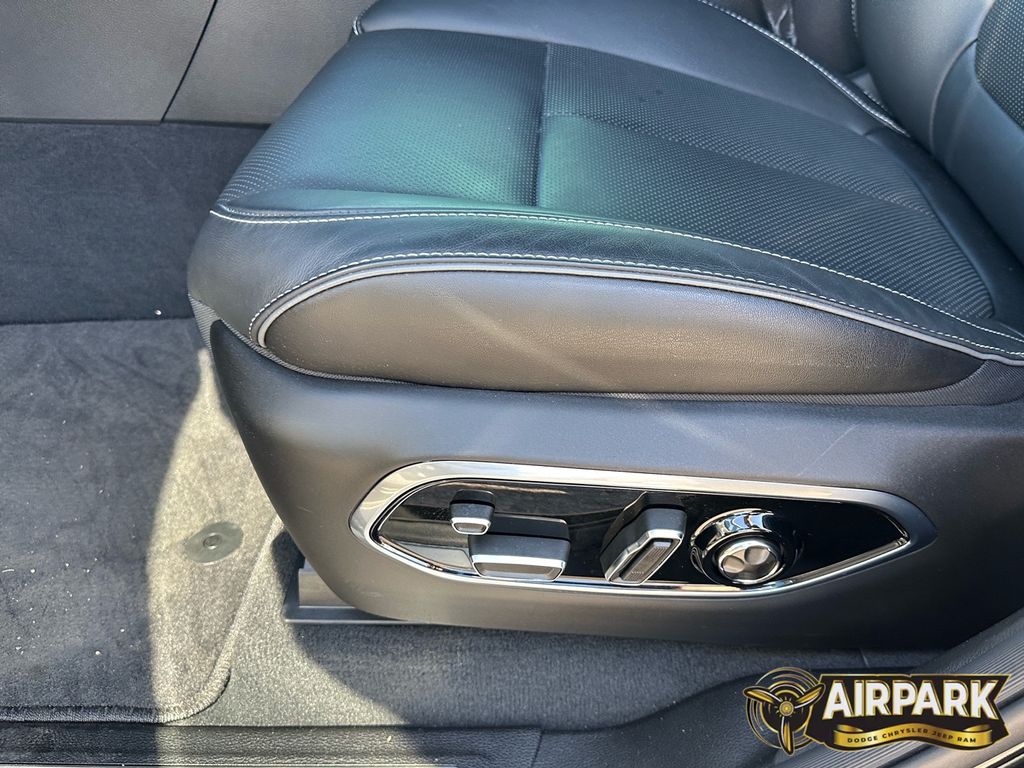 New 2025 Silver Zynith Jeep Overland image 16