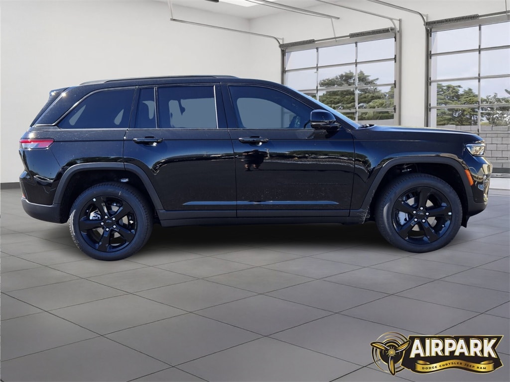 New 2025 Jeep Grand Cherokee Limited Sport Utility