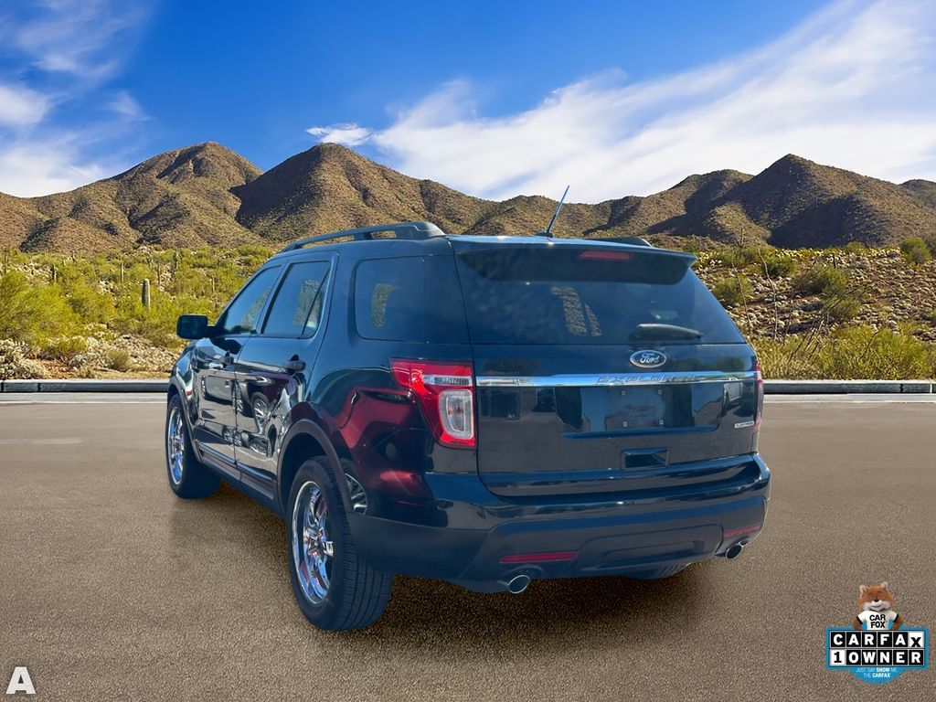Used 2014 Tuxedo Black Metallic Ford Base image 3