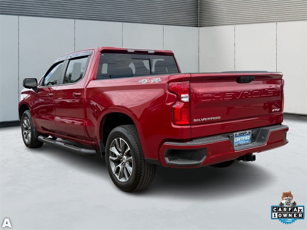 2025 Chevrolet Silverado 1500 RST photo 3