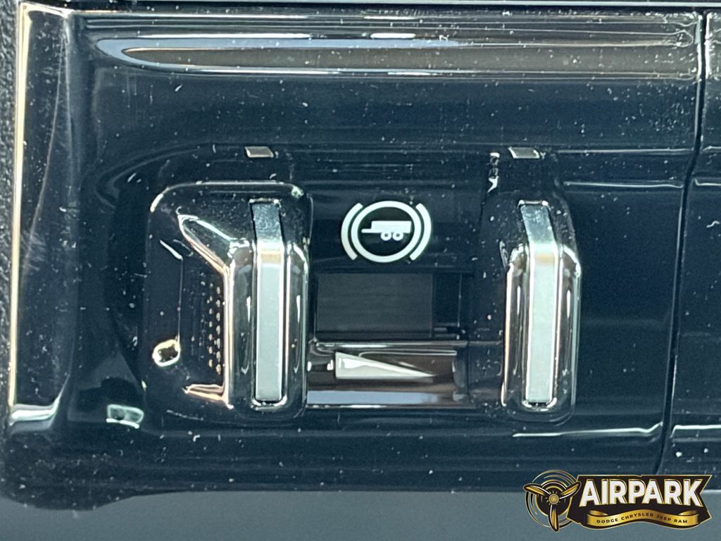 New 2026 Silver Zynith Ram Laramie image 29